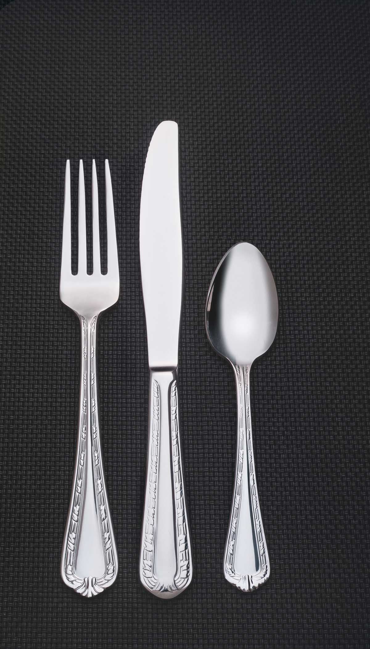 World Tableware Sussex Solid Handle Fluted Blade Dinner Knife, 9 7/8 inch -- 36 per case.