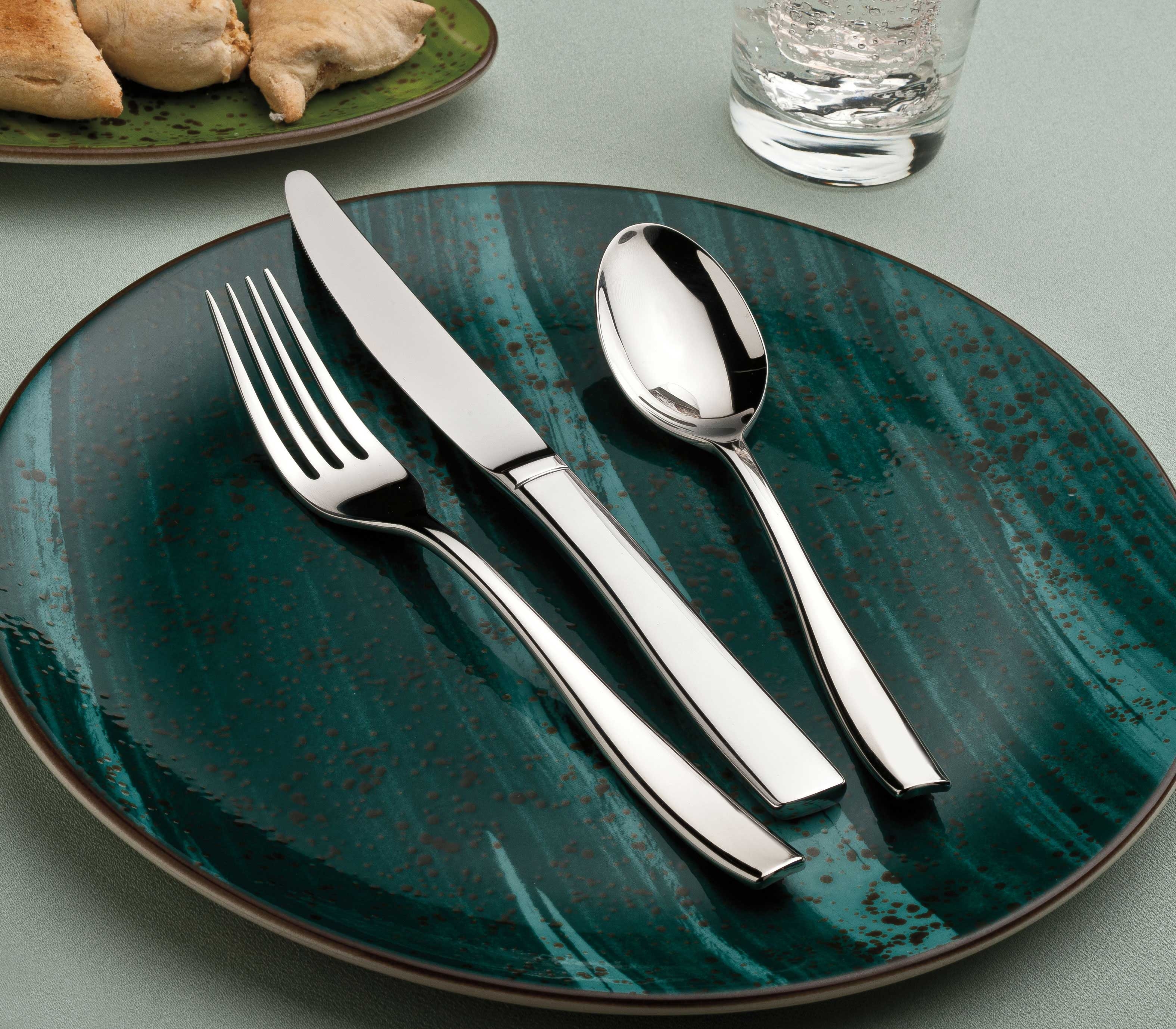 World Tableware Inc Quartet Teaspoon -- 12 per case.