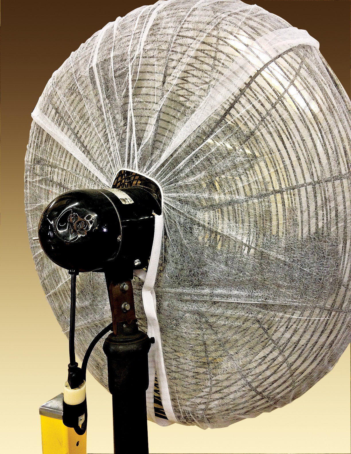 Cellucap Lightweight Non Woven Fan Cover, 32 inch -- 1000 per case