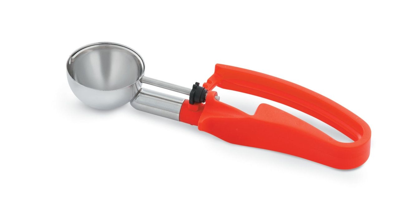 Vollrath Standard Length Red Color-Coded Squeeze Disher -- 12 per case