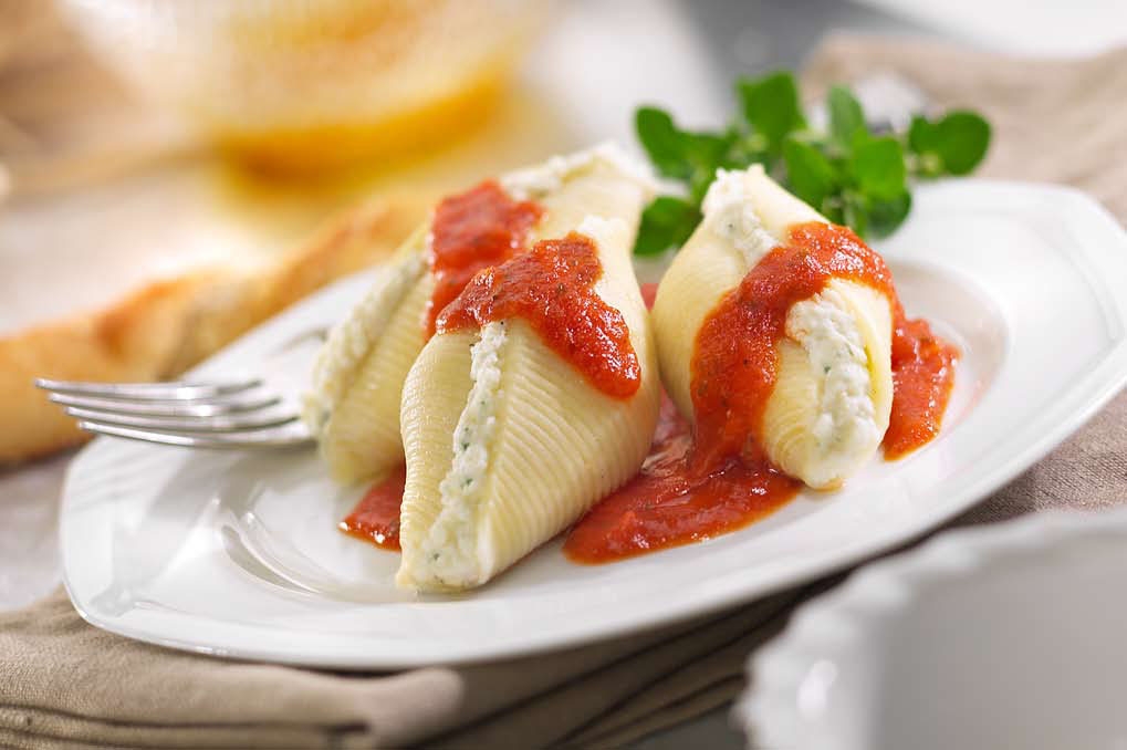 Rosina Jumbo Cheese Stuffed Shells, 8.44 Pound.