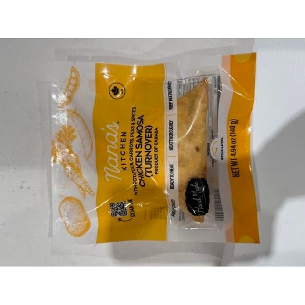 Nanas Kitchen Chicken Samosa with Potatoes Carrots Peas and Spices, 6.1 Pound