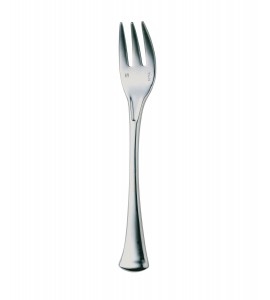 Chef and Sommelier Diaz 18/10 Stainless Steel Oyster Cocktail Fork, 5 7/8 inch -- 36 per case.