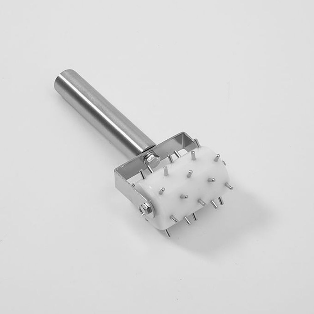 American Metalcraft Heavy-duty Stainless Steel Half-size Roller Docker With Polyethylene Handle, 8 X 2 3/4 Inch