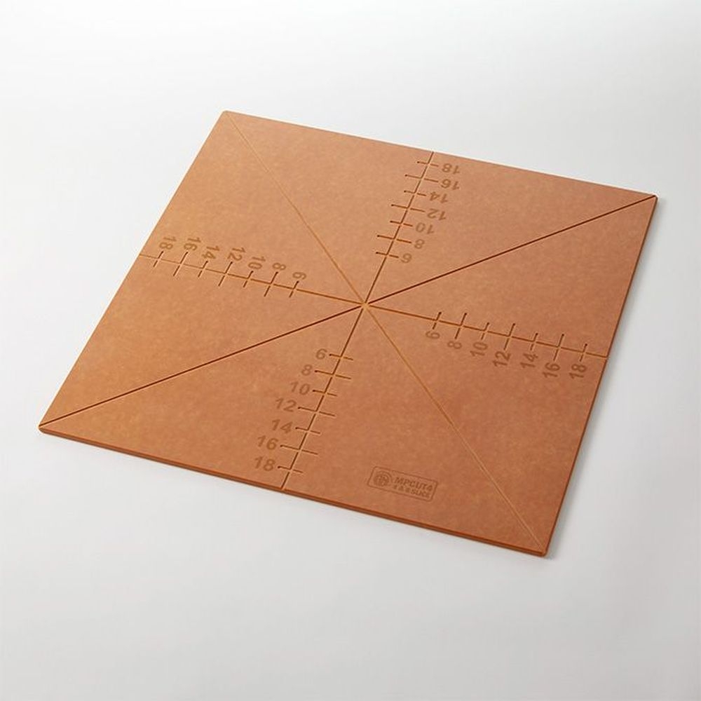 American Metalcraft Light Brown Pressed Wood Pizza Slice Cutting Guide For 4 To 8 Slices, 20 X 20 X 1/4 Inch