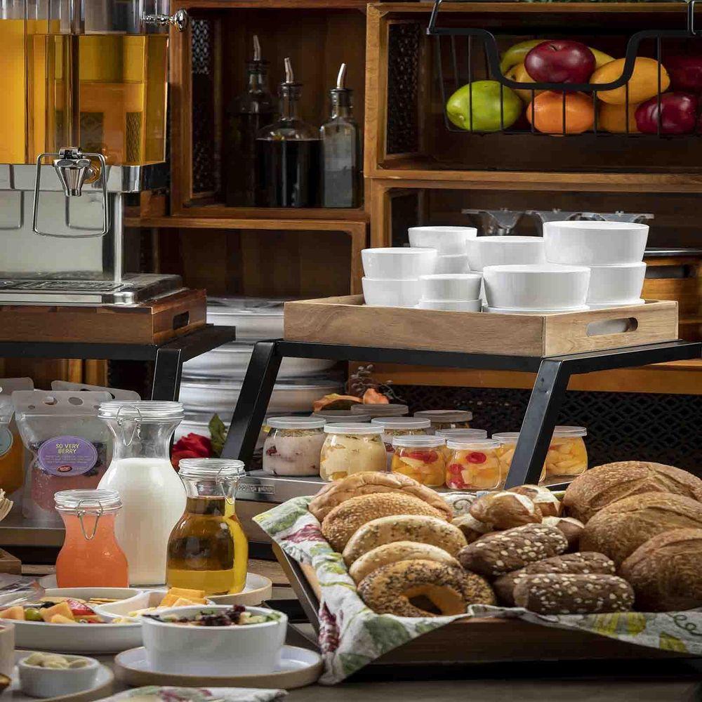 Product gallery 4680315