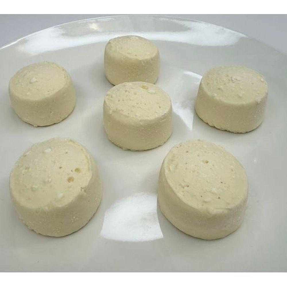 Product gallery 128677338