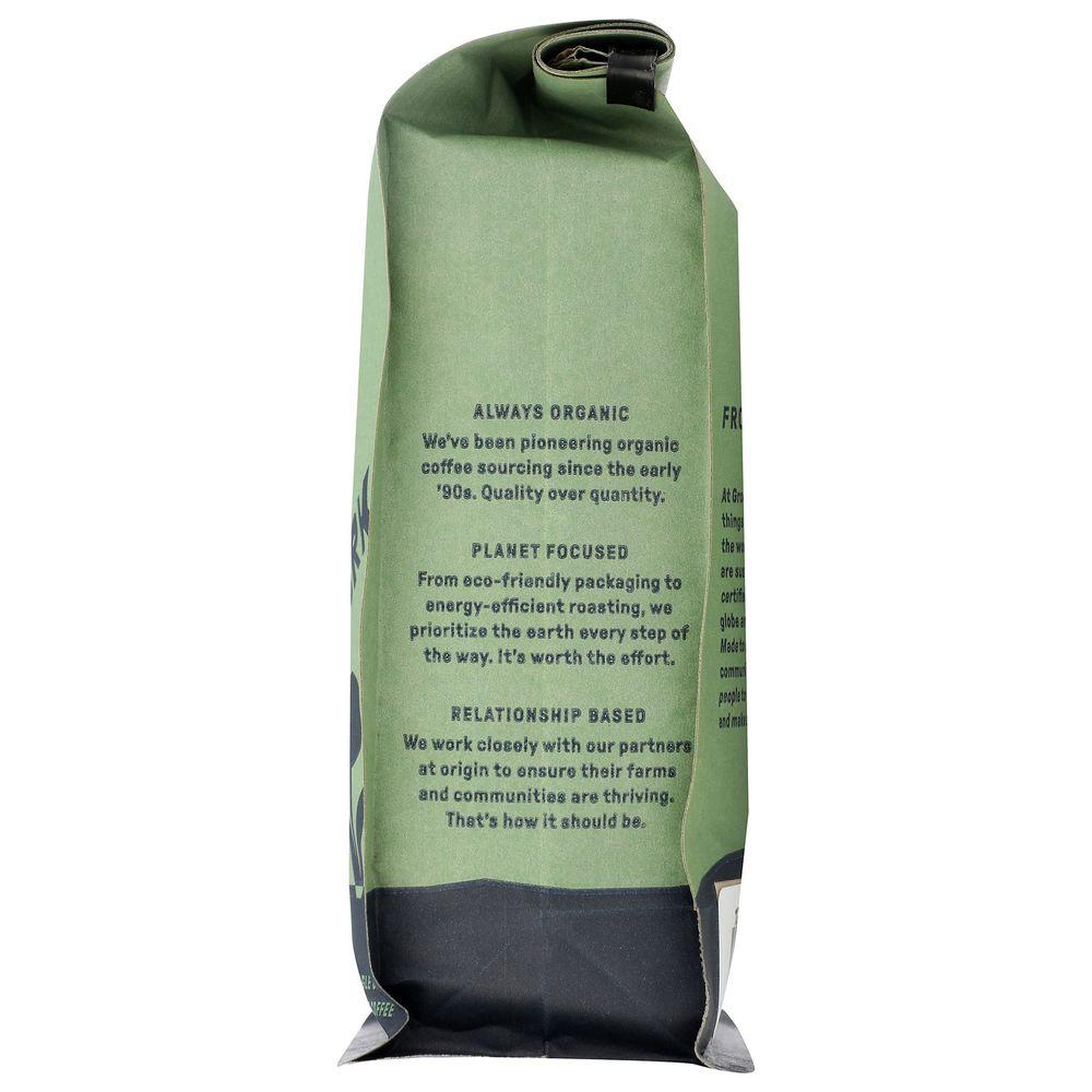 Product gallery 744053696