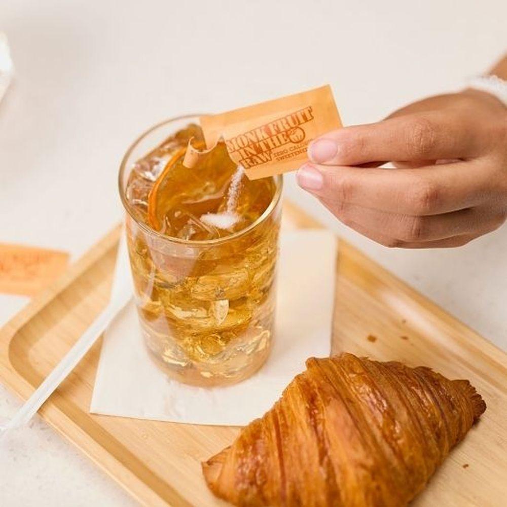 Product gallery 433663628