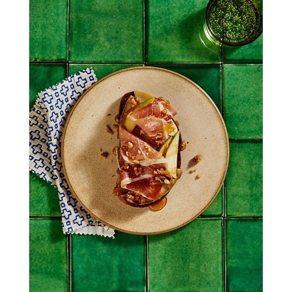 Product gallery 838369076