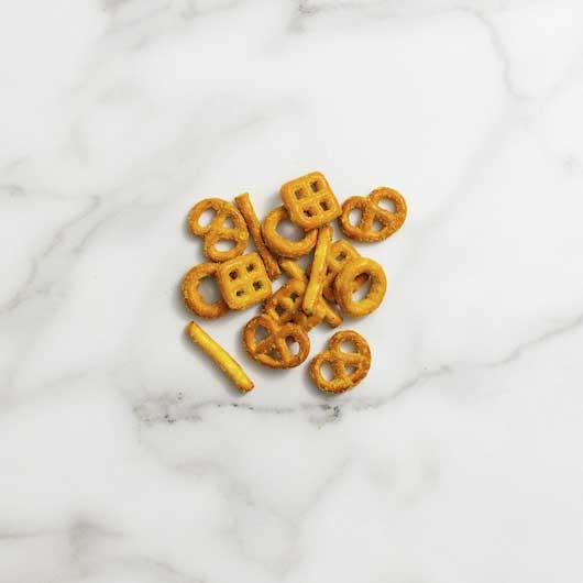 Gardettos Deli Style Mustard Pretzel Snack Mix, 5.5 Ounce -- 7 per case.