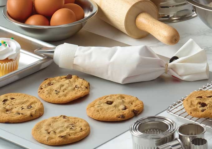 Winco Cotton With Plastic Coating Pastry Bag, 21 Inch