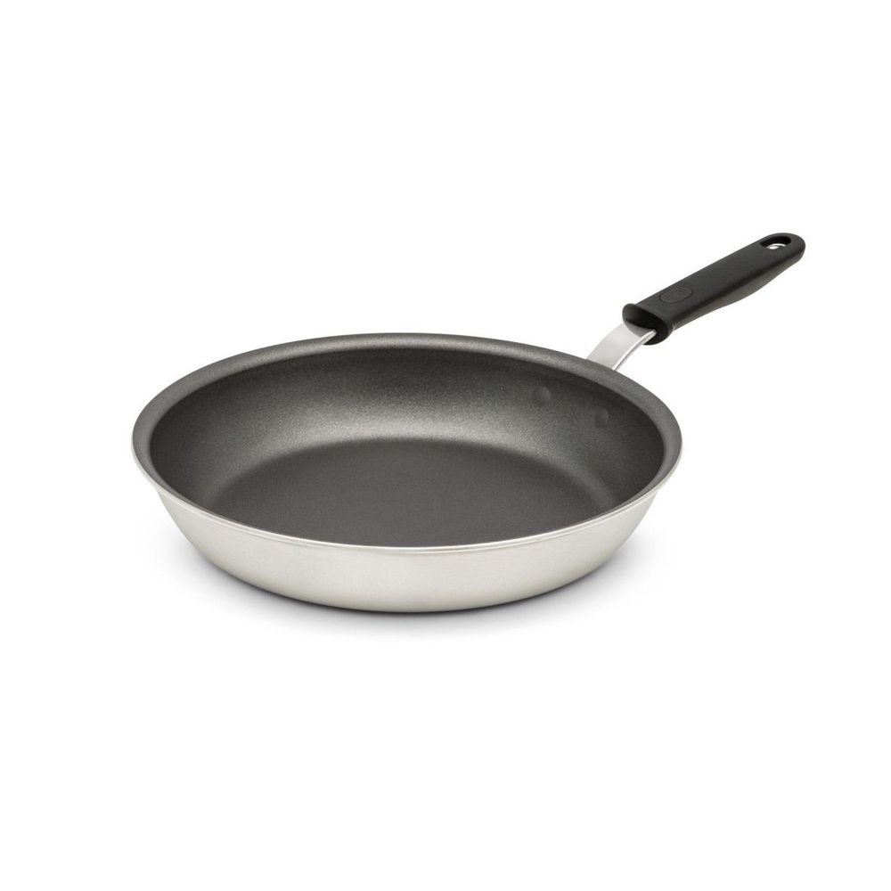Vollrath Wear-ever Rivetless Fry Pan With Ceramiguard Ii Nonstick Coating And Silicone Handle, 7 Inch