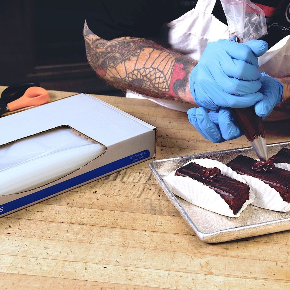 TUF-R 3.25 mil LLDPE Clear Piping Bag 9 x 18 inch