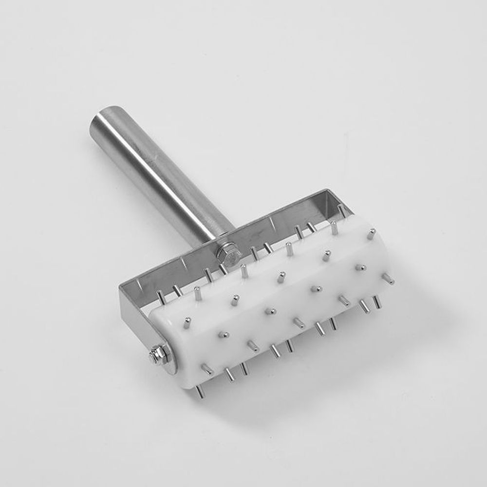 American Metalcraft Heavy-duty Stainless Steel Regular Roller Docker With Polyethylene Handle, 8 X 5 Inch