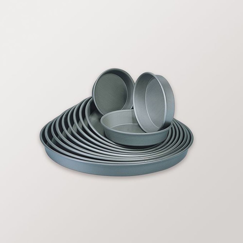 American Metalcraft 9000 Series Dark Gray 14 Gauge Hard Coat Anodized Aluminum Tapered/nesting Pan, 9 X 8 X 2 Inch