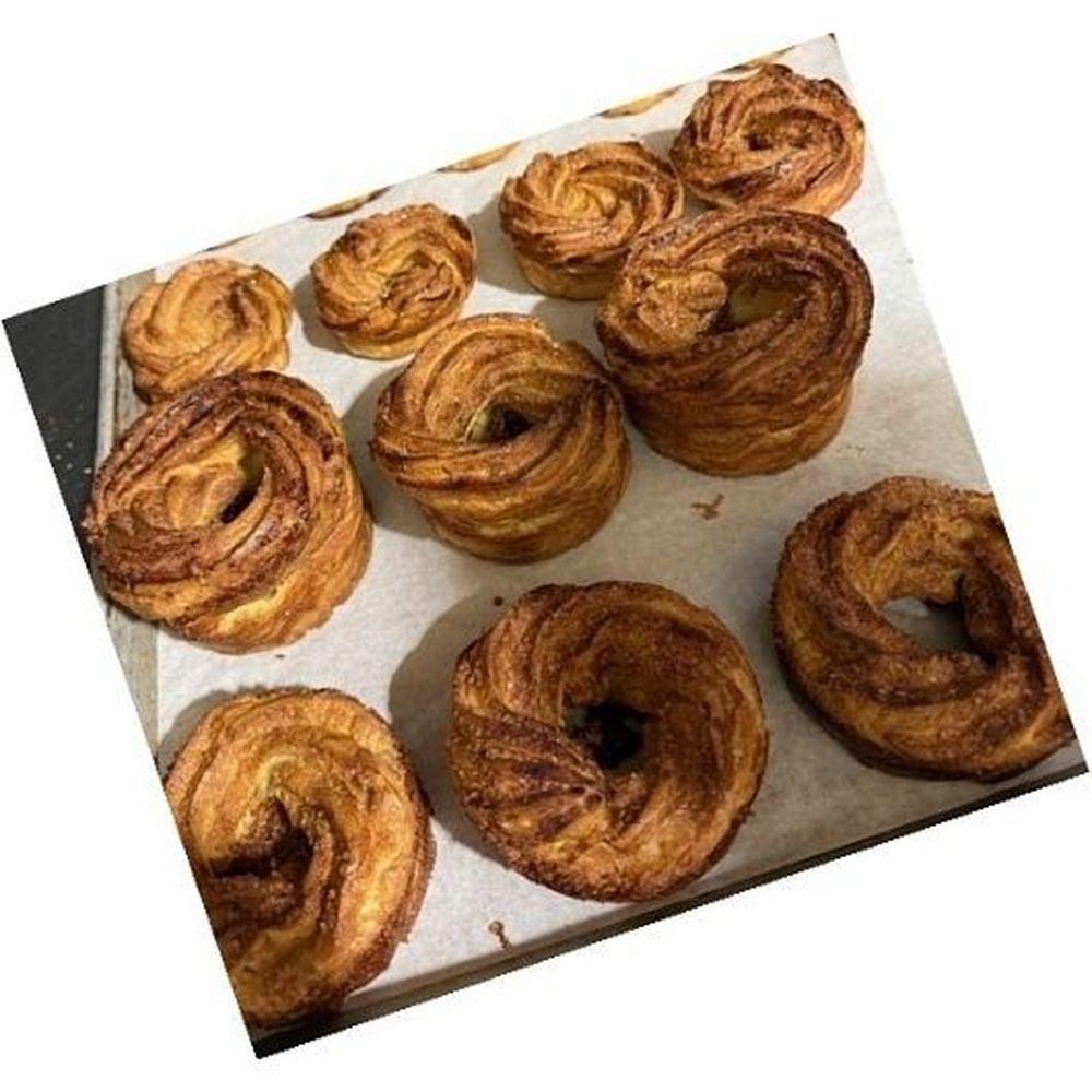 Product gallery 508779646