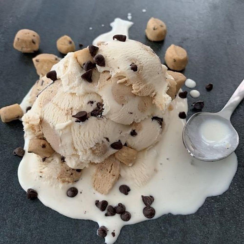 Product gallery 905667024