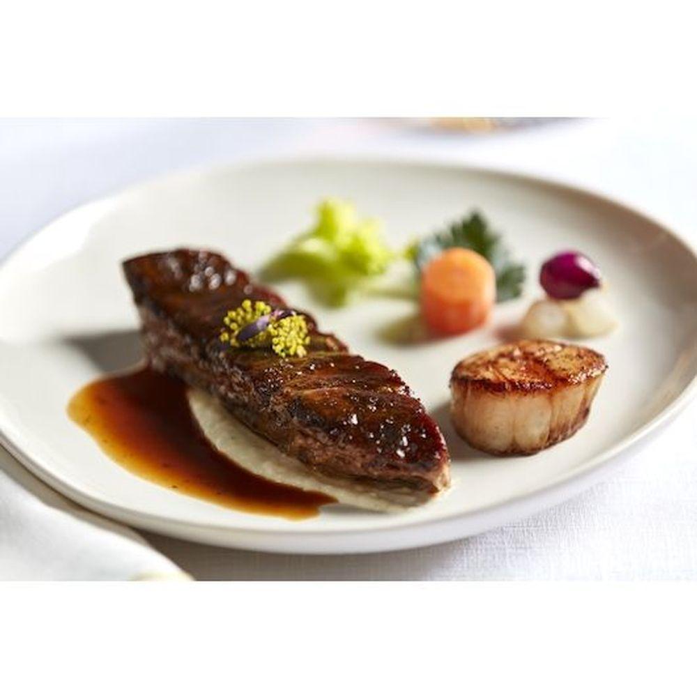 Product gallery 709835586